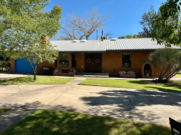 9114 Guadalupe Trl NW, Albuquerque, NM 87114
