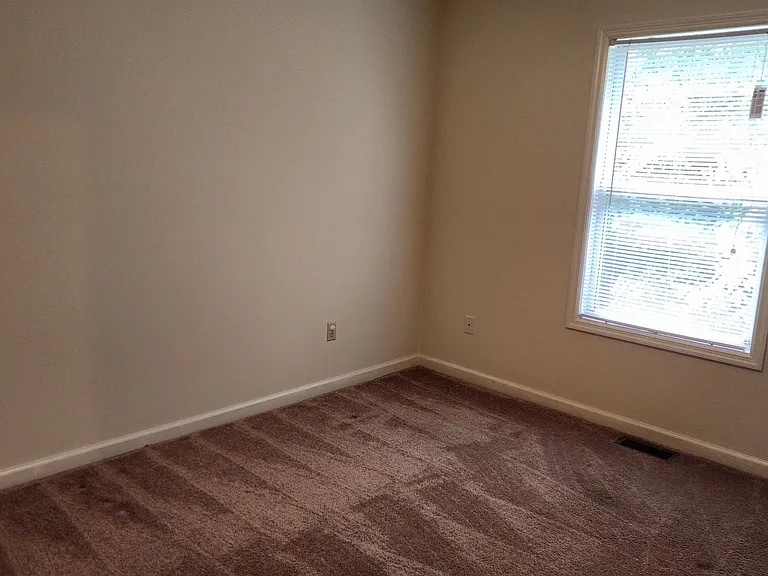 160 S Keeneland Dr #15 — Photo 7