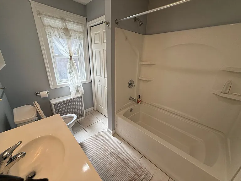 1538 W Chew St — Photo 25