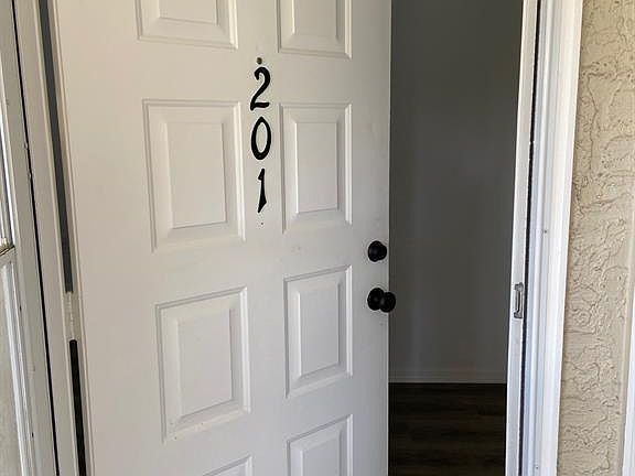 3rd image of 404 Bouchelle Dr APT 201