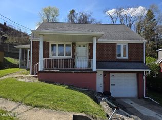46 Overhill Dr, Monessen, PA 15062