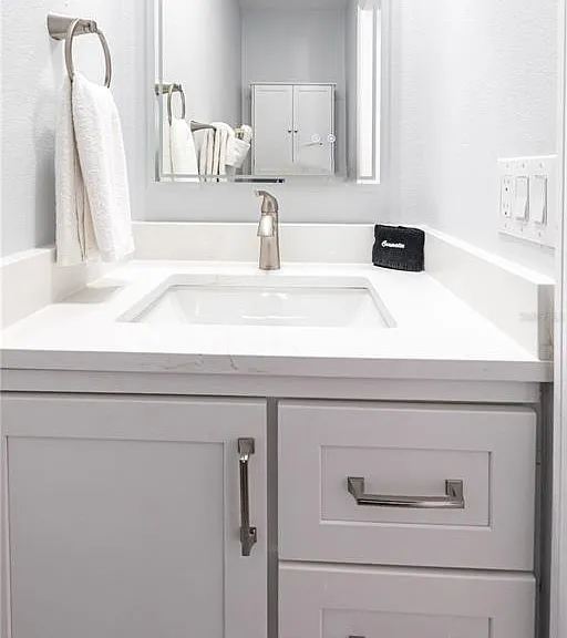 6020 Midnight Pass Rd #30 — Photo 11