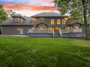 2 Robins Wood Way, South Windsor, CT 06074