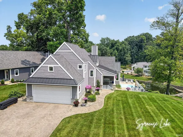 1102 N Shore Ln, Syracuse, IN 46567