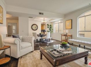 4970 Kester Ave APT 10, Sherman Oaks, CA 91403