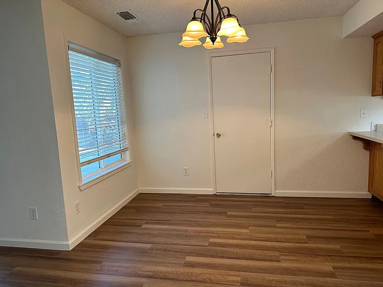 4166 Jasper Way — Photo 14