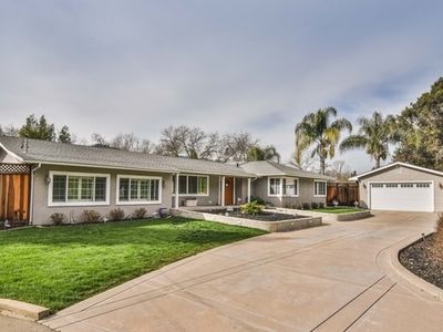 611 La Gonda Way, Danville, CA, 94526