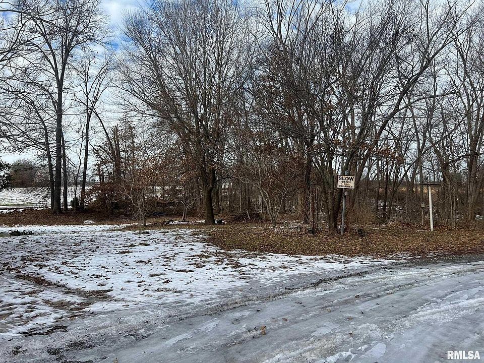 2nd image of 20357 State Highway 34