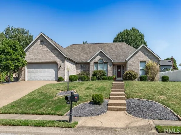 6022 Bramble Wood Ct, Newburgh, IN 47630