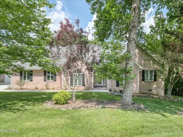 126 Markham Ln, Crossville, TN 38558