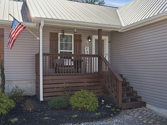 5th image of 32 McGee Rd