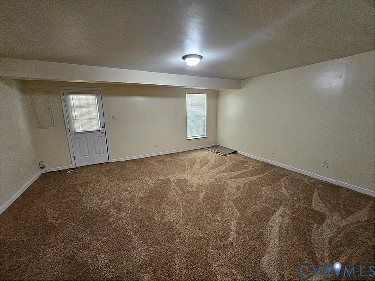 8722 Springwater Dr — Photo 8