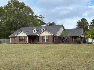 258 Pine Valley Dr, El Dorado, AR 71730