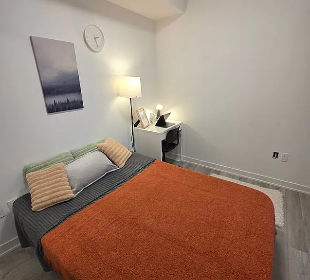 230 Simcoe St #1334A — Photo 2