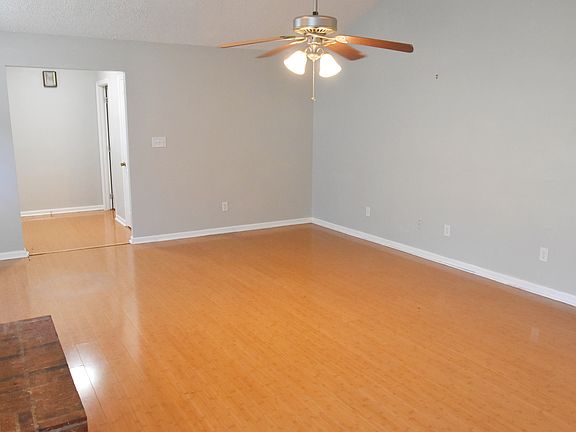 5th image of 3755 Forsythe Way