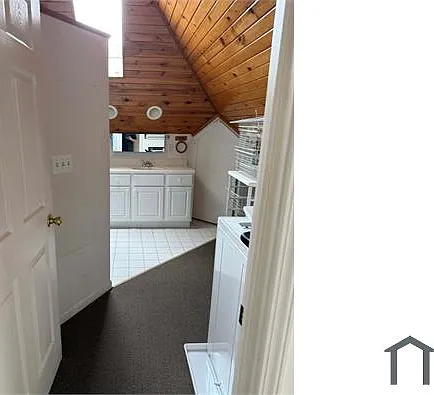 701 Packard St #B — Photo 6