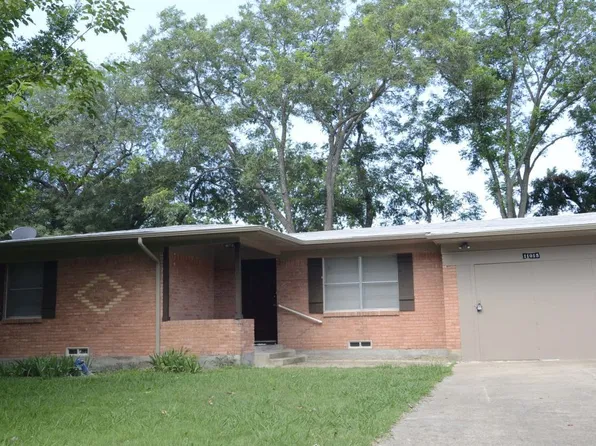 11015 Visalia Dr, Dallas, TX 75228