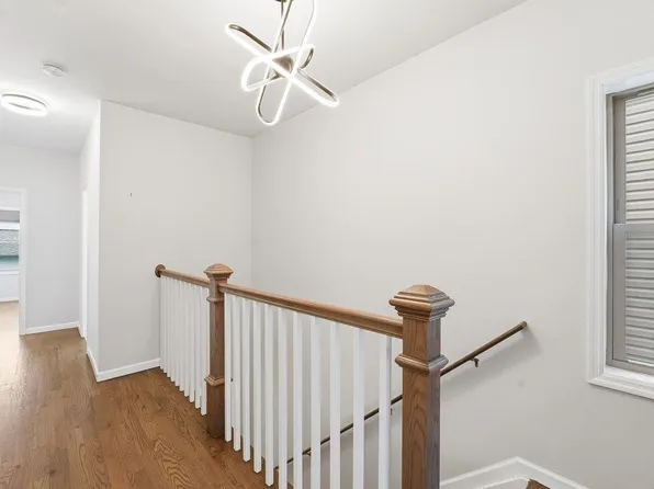 5103 Meadowview Avenue image 18 of 28