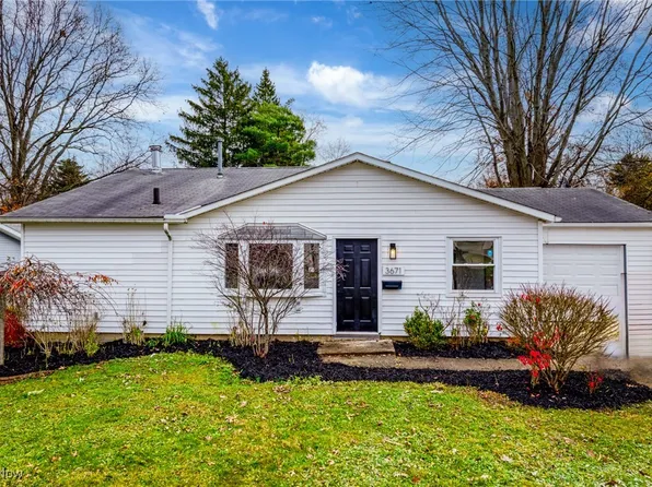 3671 Northport Dr, Stow, OH 44224