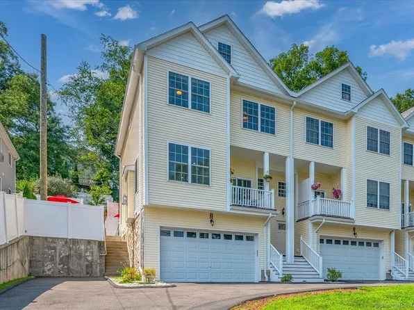 82 Columbus Place #2, Stamford, CT 06907