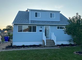 6336 Almont Dr, Brookpark, OH