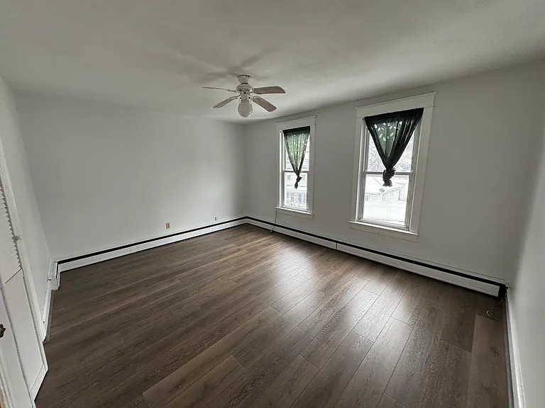 712 Laurel Blvd — Photo 15