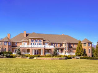 9 Embry Farm Rd, Marlboro, NJ 07746