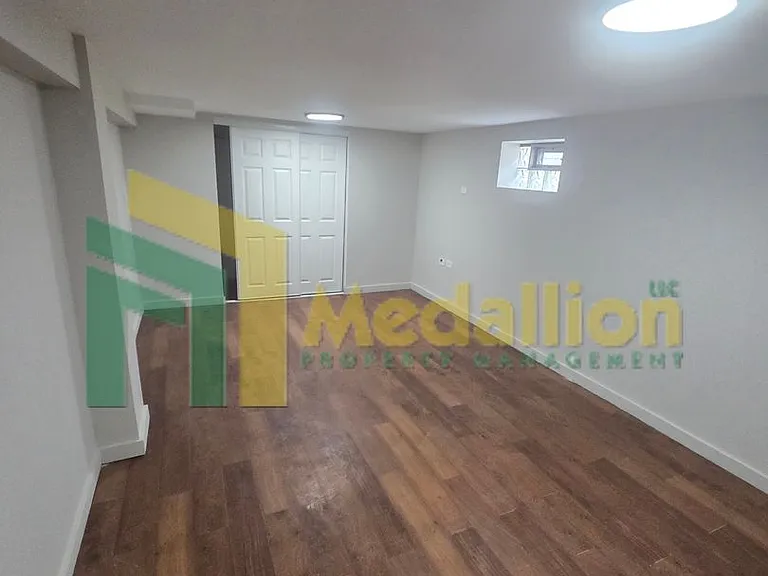 9307 S Indiana Ave — Photo 20