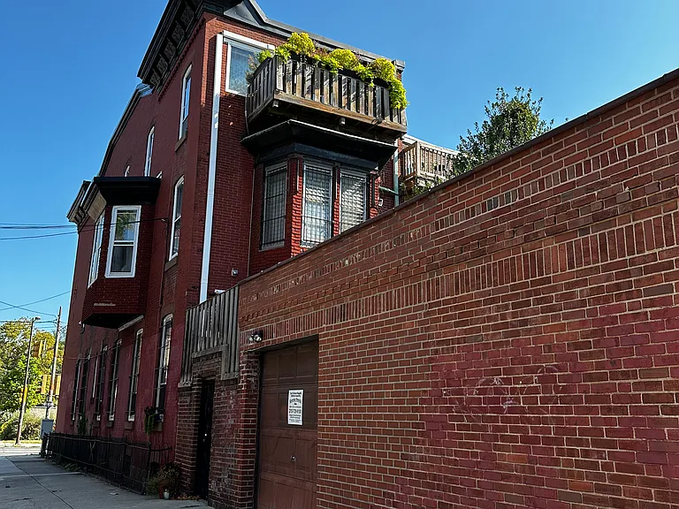 1938 W Girard Ave #3 — Photo 29