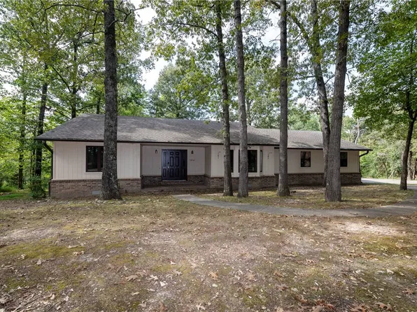 2450 Sequoyah Dr, Rogers, AR 72758