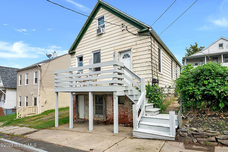 2nd image of 29 Glen Street