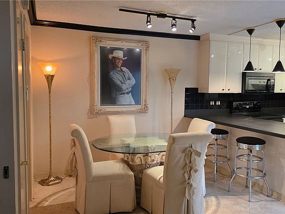 4th image of 570 N Tropic Ln #4D