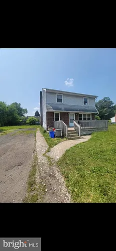 2 W Park Ave Photo 1