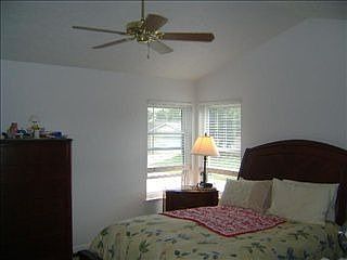 5th image of 7615 Bayridge Dr