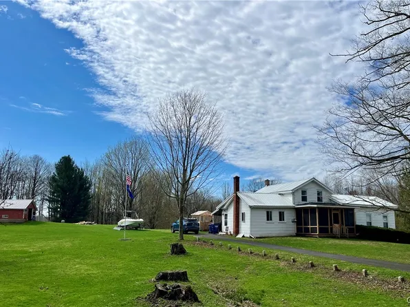 1462 Onionville Rd, Sterling, NY 13156