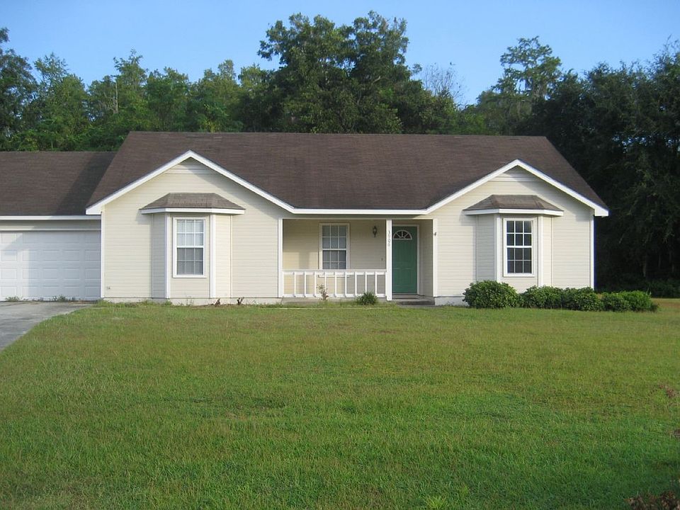1st image of 3909 Claybourne Ln