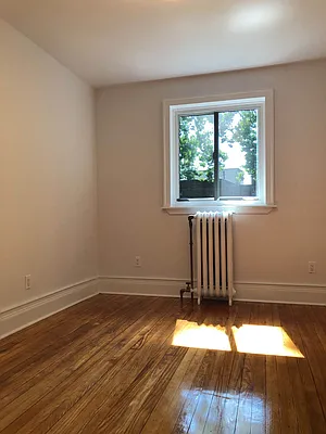 Rented by Walker Whiteside Pettibone, LREB | media 24