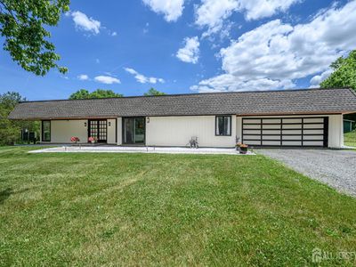 13 Central Ave, Whitehouse Station, NJ, 08889