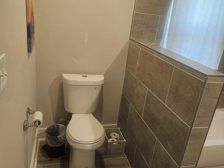 Master Toilet