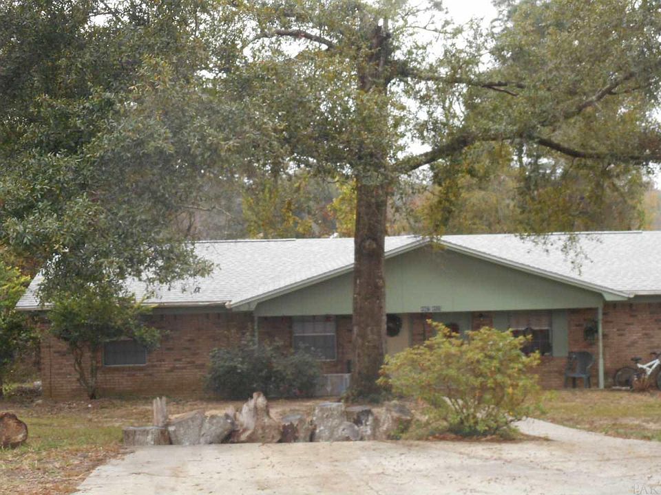1st image of 4925 Yacht Harbour Dr