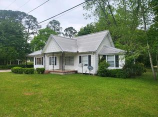 304 Chism Ave, Nashville, GA 31639