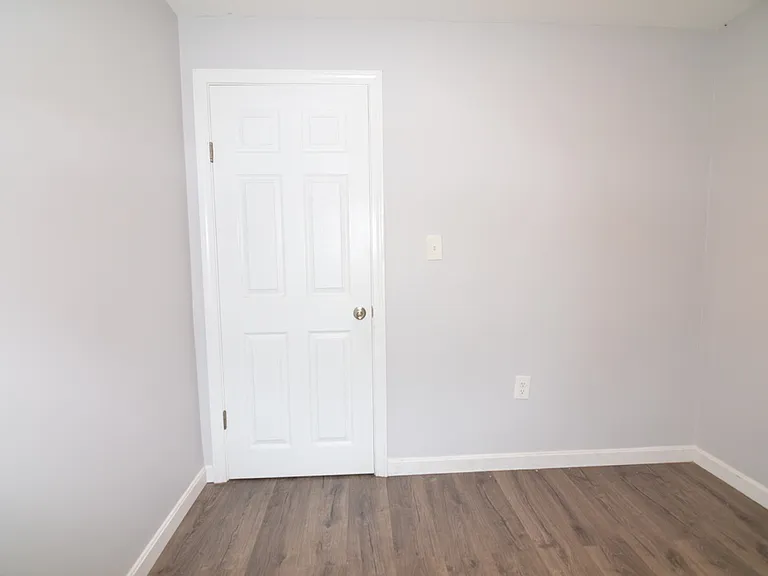 253 Paris St #1 — Photo 4