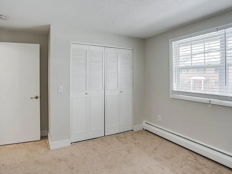 Pittsford Manor Apartments — Photo 13