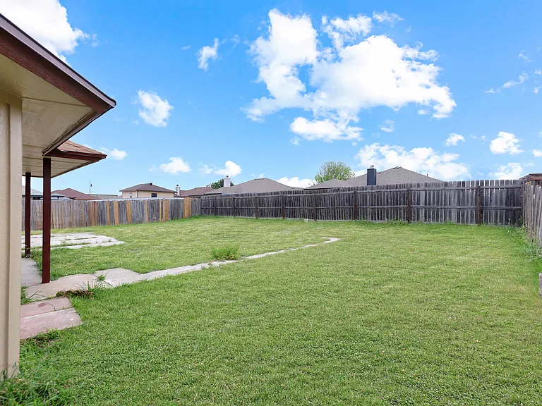 3611 Dorothy Jane Dr — Photo 25