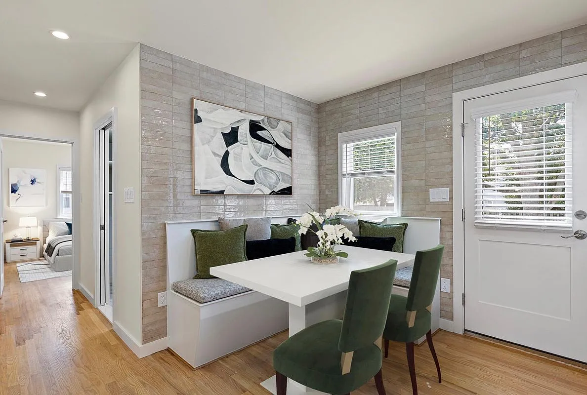 4 bed, 2.0 bath, 1600 sqft, $3,200 — Photo 3