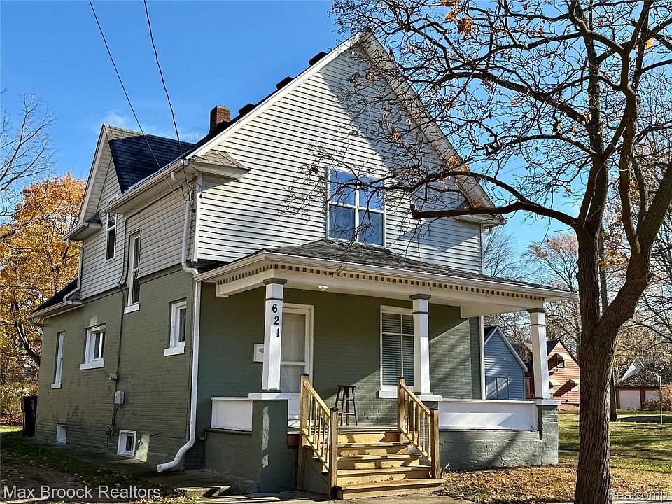 1st image of 621 Pierson St