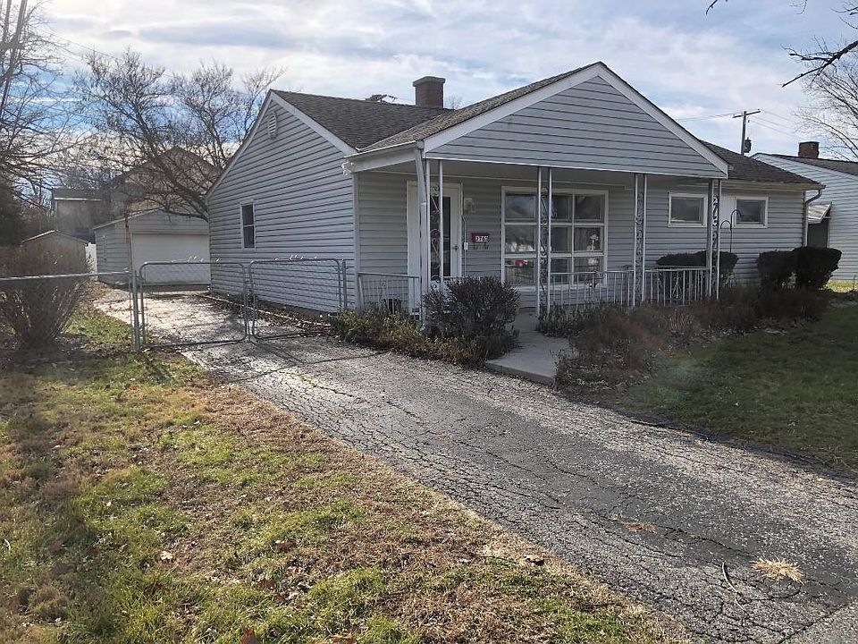 1st image of 2763 Woodgrove Dr