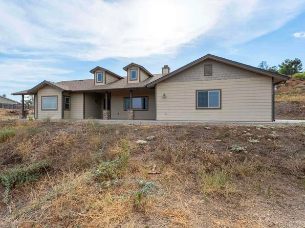 1204 Poplar St, Ramona, CA 92065
