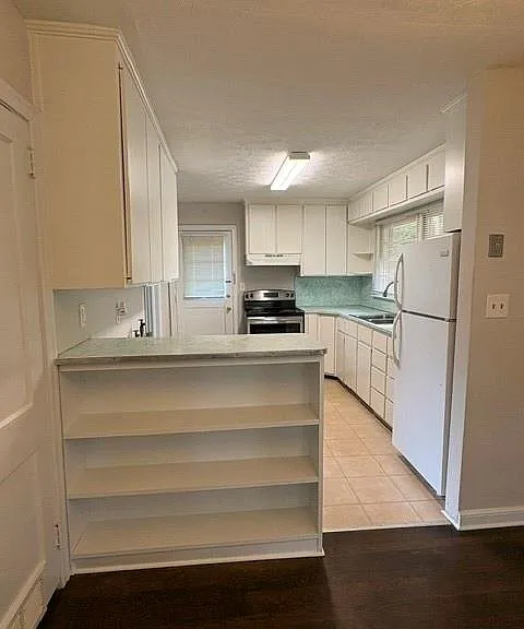 2174 Trailwood Dr SE — Photo 6