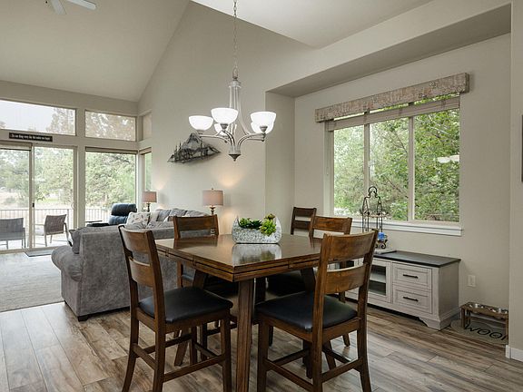 5th image of 759 Sage Country Ct